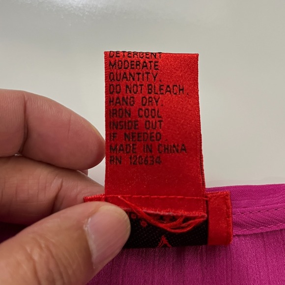 V Cristina Woman's Blouse Size‎ L Fuchsia Ruffle Blouse Romantic Barbie Feminine - Picture 10 of 10